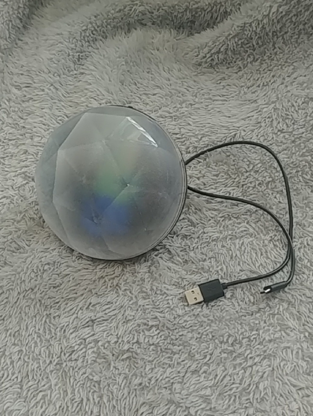 Bass Jaxx Globe Wireless Light-up Bluetooth Speaker